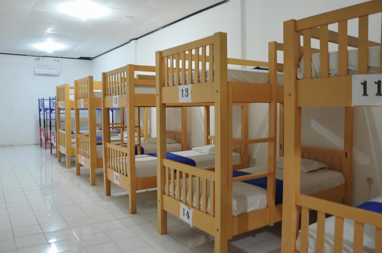 Oseania Hostel Senggigi Εξωτερικό φωτογραφία
